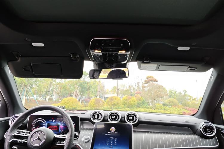 Used Mercedes-Benz GLC 2023 GLC 300 L 4MATIC Dynamic Edition 5-seater Headliner