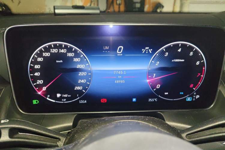 Used Mercedes-Benz GLC 2023 GLC 300 L 4MATIC Dynamic Edition 5-seater Instrument Cluster