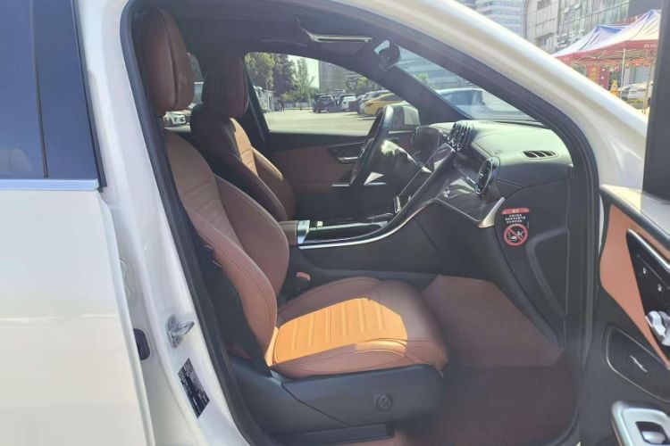 Used Mercedes-Benz GLC 2023 GLC 260 L 4MATIC Dynamic Edition 5-seater Interior 5