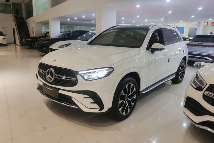 Used Mercedes-Benz GLC 2023 GLC 260 L 4MATIC Luxury 7-Seater Guazi used car, China used car export, Used car for sale, Used Mercedes-Benz cars, Cheapest cars for sale
