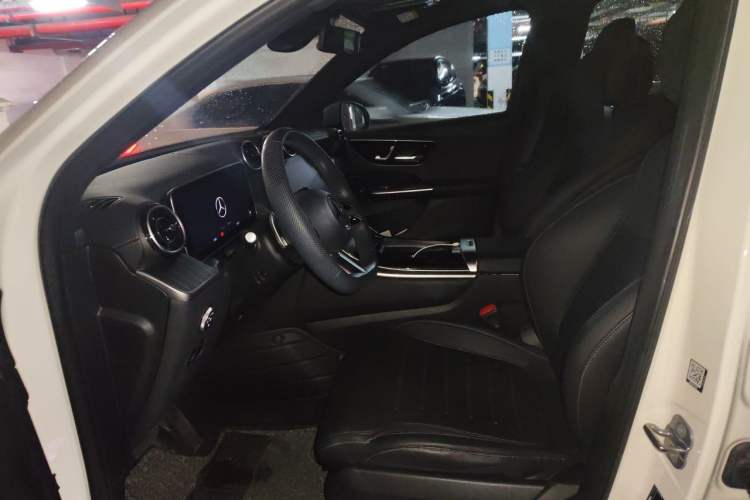 Used Mercedes-Benz GLC 2023 GLC 300 L 4MATIC Dynamic Edition 5-seater Left Front Seat