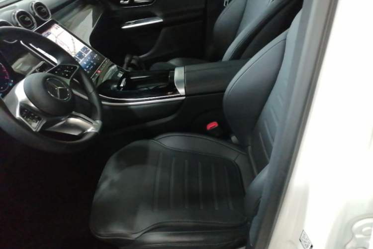 Used Mercedes-Benz GLC 2023 GLC 260 L 4MATIC Dynamic Edition 7-seater Left Front Seat