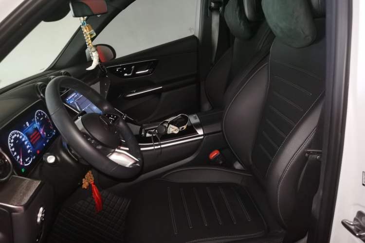 Used Mercedes-Benz GLC 2023 GLC 260 L 4MATIC Dynamic Edition 5-seater Left Front Seat