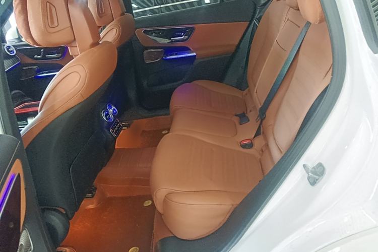Used Mercedes-Benz GLC 2023 GLC 300 L 4MATIC Dynamic Edition 5-seater Left Rear Seat