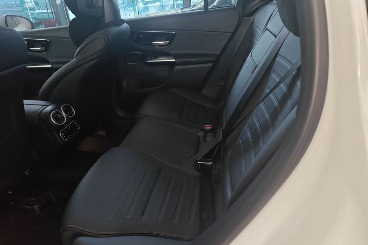Used Mercedes-Benz GLC 2023 GLC 260 L 4MATIC Luxury Model 5 Seats Left Rear Seat