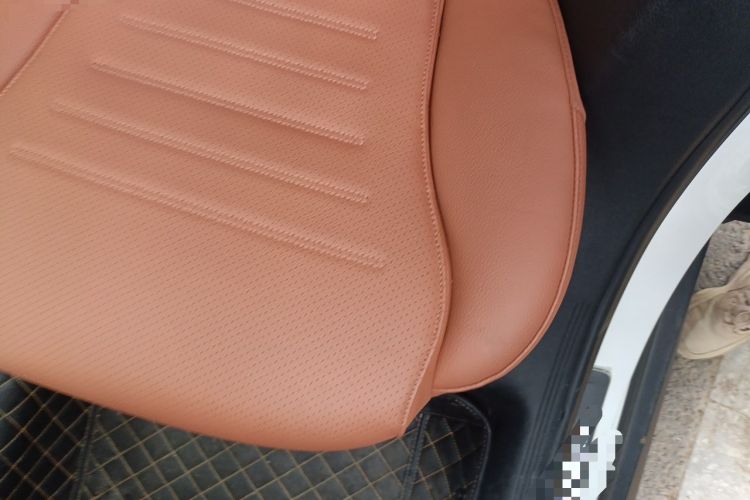Used Mercedes-Benz GLC 2023 GLC 260 L 4MATIC Luxury Model 5 Seats Left Rear Seat