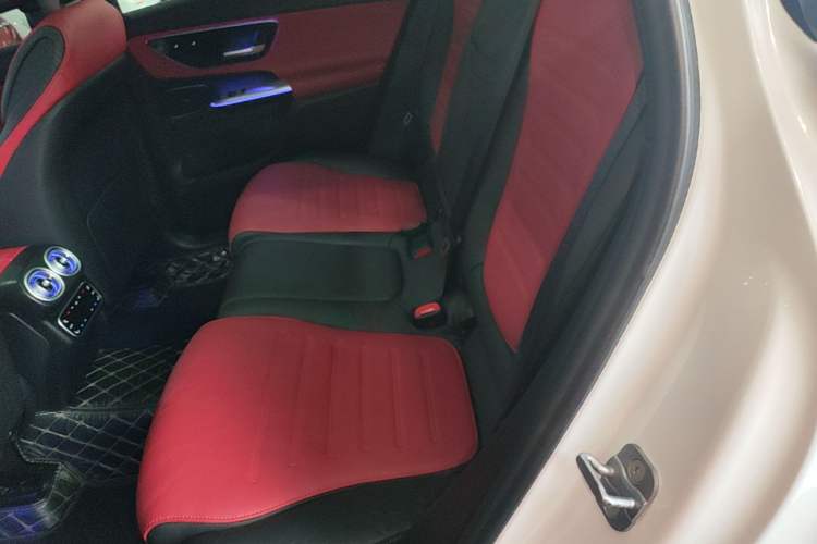 Used Mercedes-Benz GLC 2023 GLC 300 L 4MATIC Dynamic Edition 5-seater Left Rear Seat