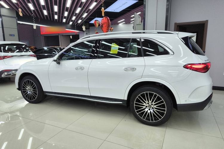 Used Mercedes-Benz GLC 2023 GLC 300 L 4MATIC Luxury 7-Seater Left Side