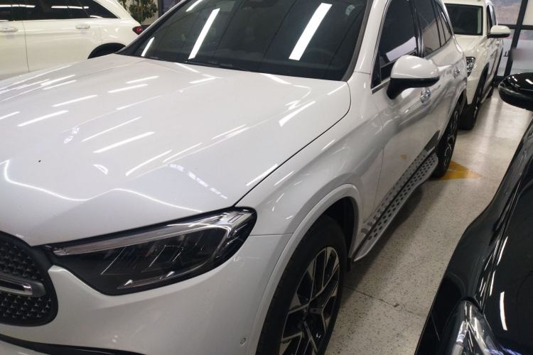 Used Mercedes-Benz GLC 2023 Facelift GLC 260 L 4MATIC Dynamic Version 5 Seats Left Side