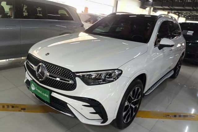 Used Mercedes-Benz GLC 2023 GLC 260 L 4MATIC Luxury Model 5 Seats