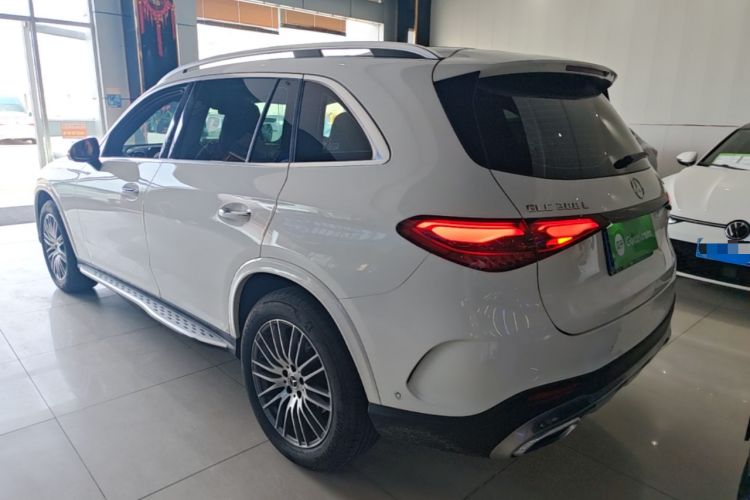 Used Mercedes-Benz GLC 2023 GLC 300 L 4MATIC Dynamic Edition 5-seater Rear Left 45 Deg