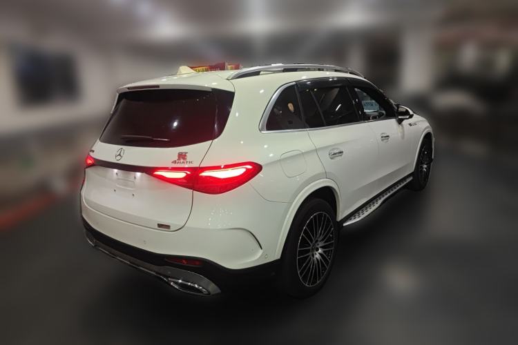Used Mercedes-Benz GLC 2023 GLC 300 L 4MATIC Luxury 7-Seater Rear Right 45 Deg