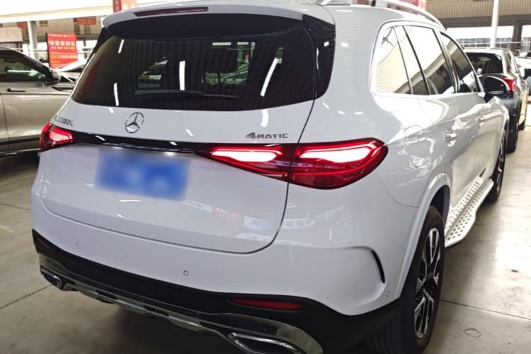 Used Mercedes-Benz GLC 2023 Facelift GLC 260 L 4MATIC Luxury Version 7-Seater Rear Right 45 Deg
