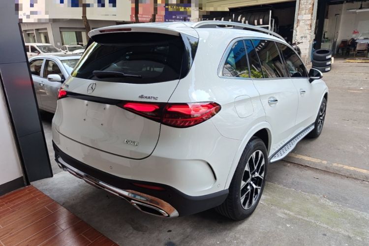 Used Mercedes-Benz GLC 2023 GLC 260 L 4MATIC Dynamic Edition 5-seater Rear Right 45 Deg