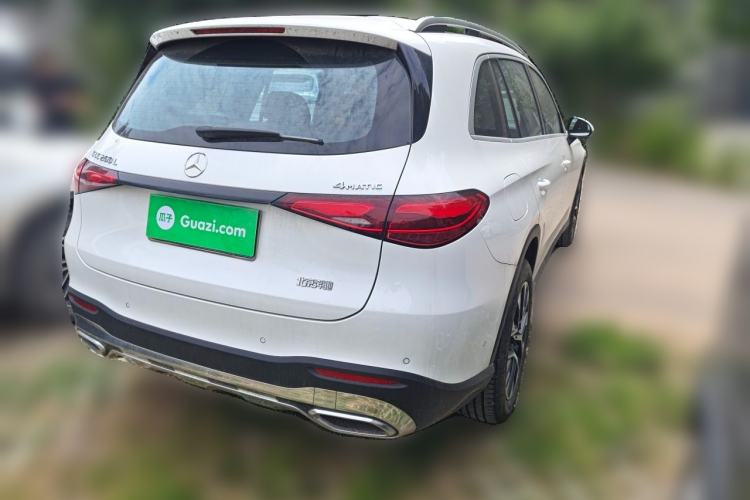 Used Mercedes-Benz GLC 2023 Facelift GLC 260 L 4MATIC Dynamic Version 5 Seats Rear Right 45 Deg