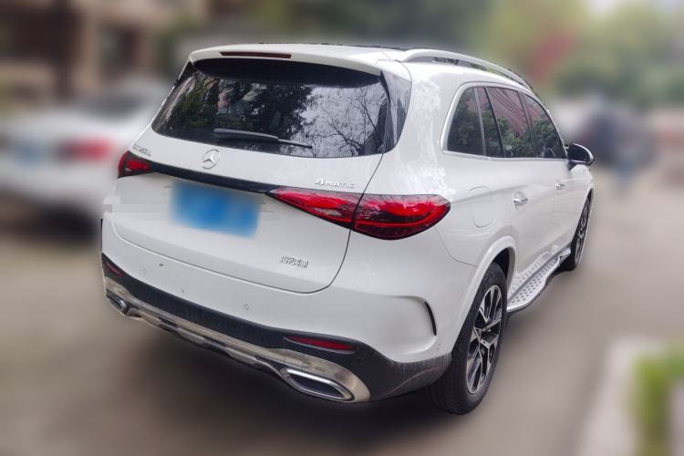 Used Mercedes-Benz GLC 2023 GLC 260 L 4MATIC Luxury Model 5 Seats Rear Right 45 Deg