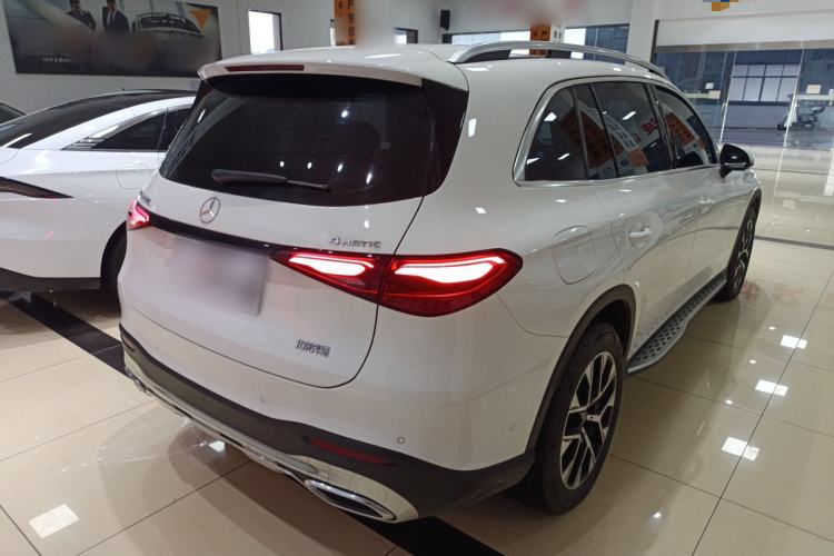 Used Mercedes-Benz GLC 2023 Facelift GLC 260 L 4MATIC Dynamic Version 5 Seats Rear Right 45 Deg
