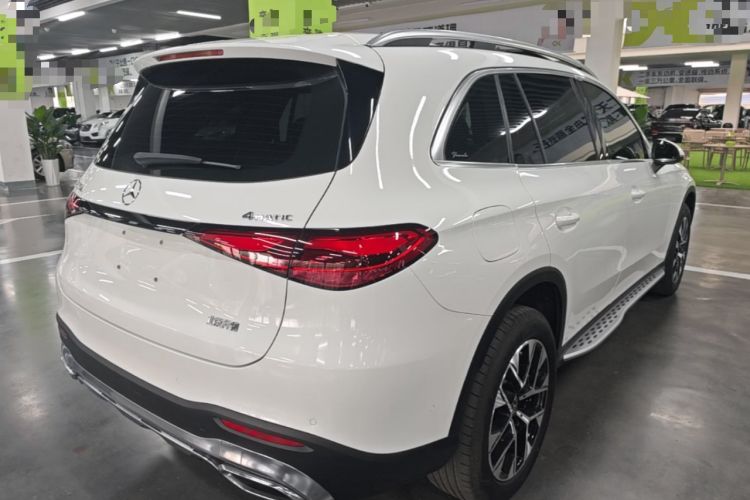 Used Mercedes-Benz GLC 2023 GLC 260 L 4MATIC Dynamic Edition 7-seater Rear Right 45 Deg