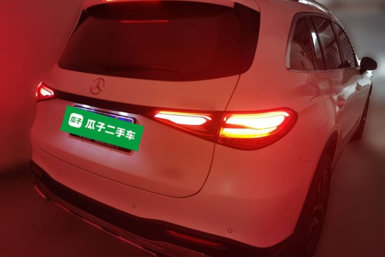 Used Mercedes-Benz GLC 2023 GLC 260 L 4MATIC Dynamic Edition 5-seater Rear Right 45 Deg