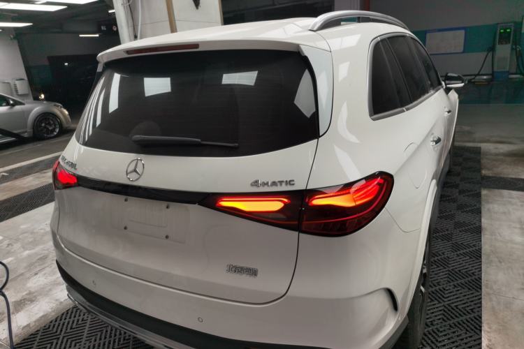 Used Mercedes-Benz GLC 2023 GLC 260 L 4MATIC Luxury Model 5 Seats Rear