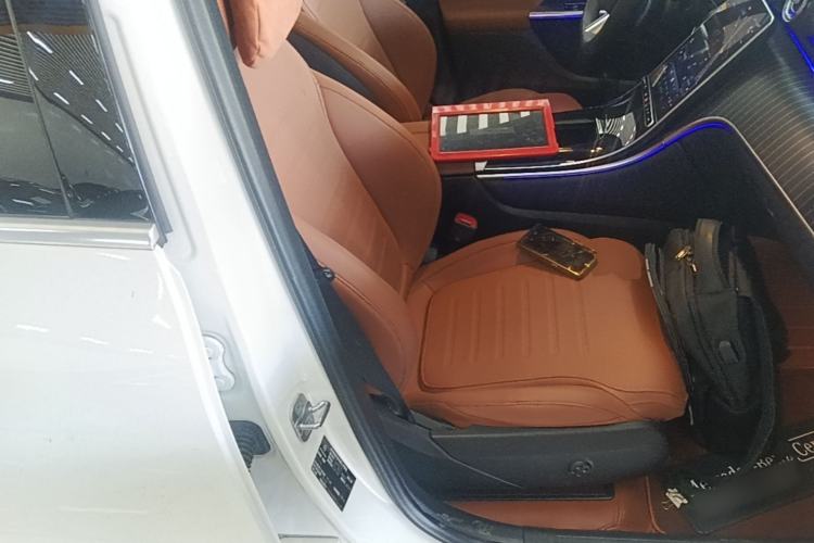 Used Mercedes-Benz GLC 2023 GLC 300 L 4MATIC Dynamic Edition 5-seater Right Front Seat