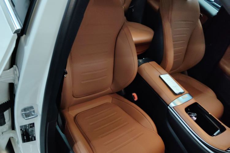 Used Mercedes-Benz GLC 2023 GLC 300 L 4MATIC Dynamic Edition 5-seater Right Front Seat