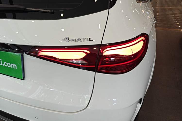 Used Mercedes-Benz GLC 2023 Refreshed GLC 300 L 4MATIC Dynamic Edition 5 Seats Right Rear Taillight
