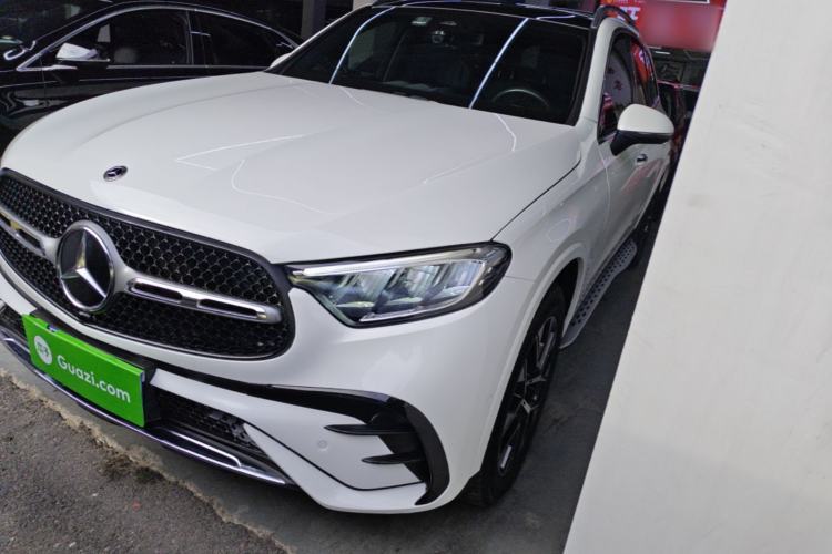 Ojetý Mercedes-Benz GLC 2023 Facelift GLC 260 L 4MATIC Luxury Version 5 Seats Guazi used car, China used car export, Used car for sale, Used  cars, Cheapest cars for sale