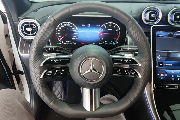 Used Mercedes-Benz GLC 2023 GLC 300 L 4MATIC Dynamic Edition 5-seater Steering Wheel