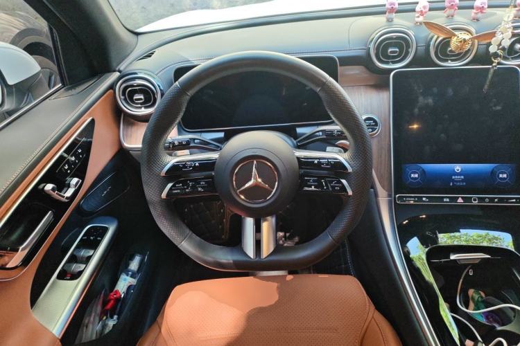Used Mercedes-Benz GLC 2023 GLC 300 L 4MATIC Dynamic Edition 5-seater Steering Wheel