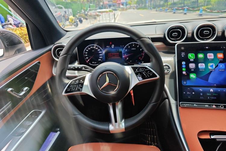 Used Mercedes-Benz GLC 2023 GLC 260 L 4MATIC Dynamic Edition 5-seater Steering Wheel