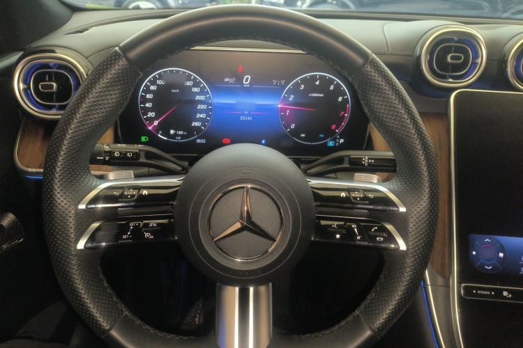 Used Mercedes-Benz GLC 2023 GLC 300 L 4MATIC Dynamic Edition 5-seater Steering Wheel