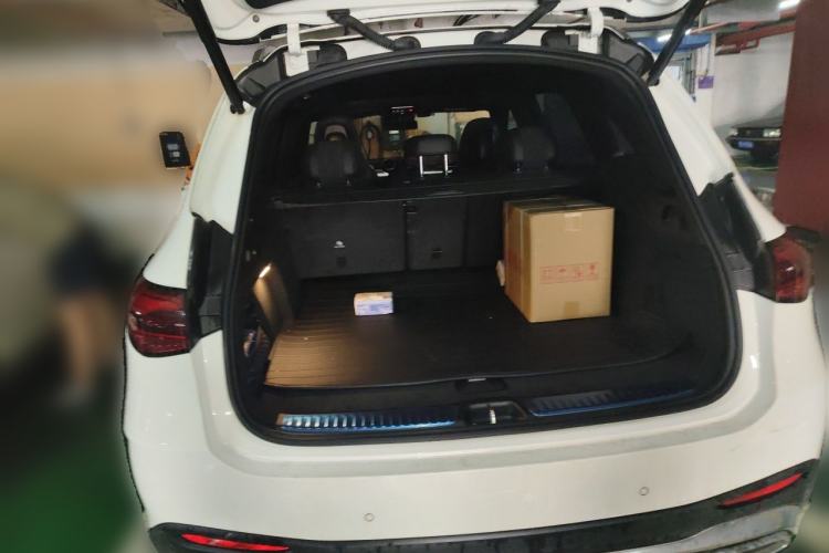 Used Mercedes-Benz GLC 2023 GLC 300 L 4MATIC Dynamic Edition 5-seater Trunk