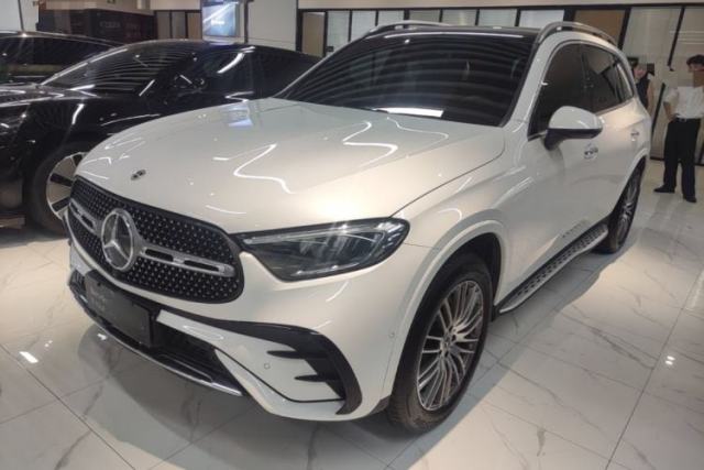 Used Mercedes-Benz GLC 2023 GLC 300 L 4MATIC Dynamic Edition 5-seater