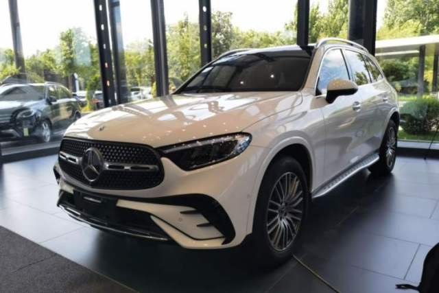 Used Mercedes-Benz GLC 2023 Refreshed GLC 300 L 4MATIC Dynamic Edition 5 Seats