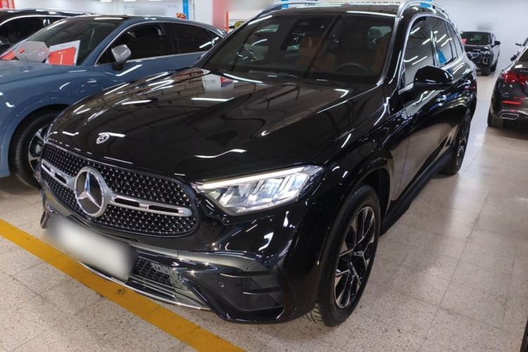Used Mercedes-Benz GLC 2024 GLC 260 L 4MATIC Luxury Model 5 Seats Guazi used car, China used car export, Used car for sale, Used Mercedes-Benz cars, Cheapest cars for sale