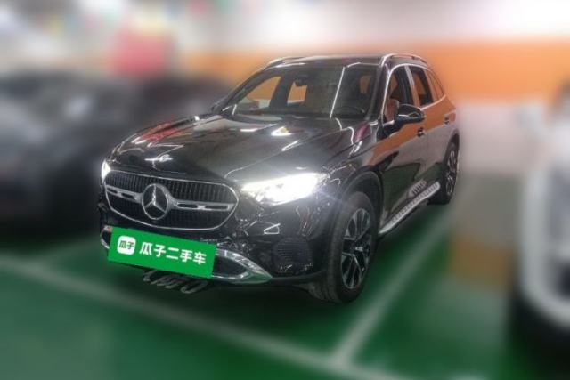 Ojetý Mercedes-Benz GLC 2024 GLC 260 L 4MATIC Dynamic Edition 5-seater