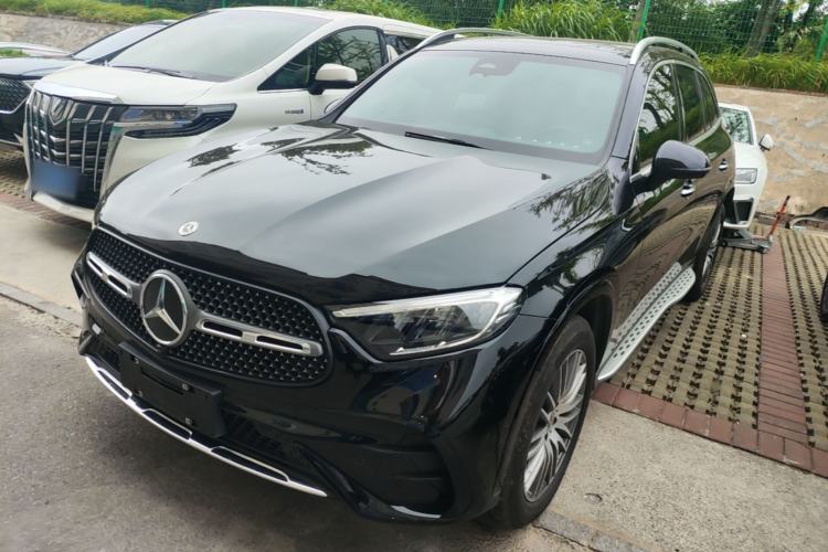 Mercedes-Benz GLC 2024 Refreshed GLC 300 L 4MATIC Dynamic Version 5 Seats