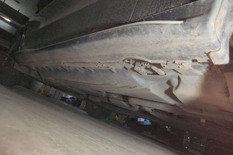 Used Mercedes-Benz GLC 2024 GLC 300 L 4MATIC Dynamic Edition 5-seater Chassis Front Right