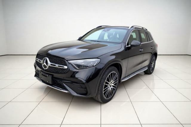 Ojetý Mercedes-Benz GLC 2024 GLC 300 L 4MATIC Luxury Model 5 Seats