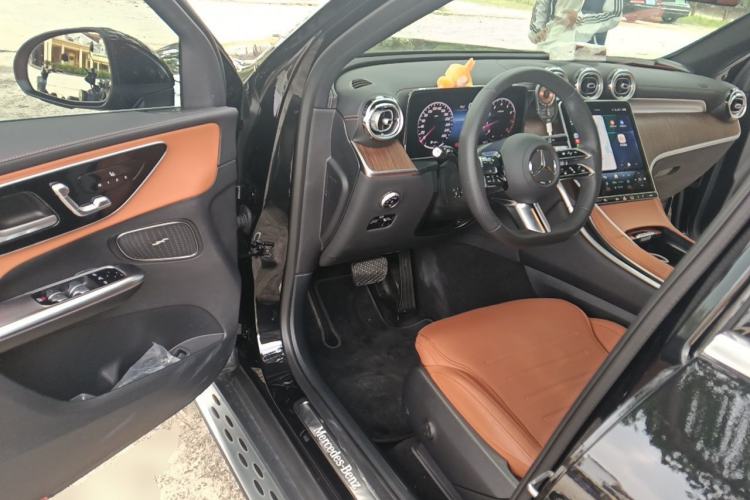 Used Mercedes-Benz GLC 2024 GLC 300 L 4MATIC Dynamic Edition 5-seater Driver Seat