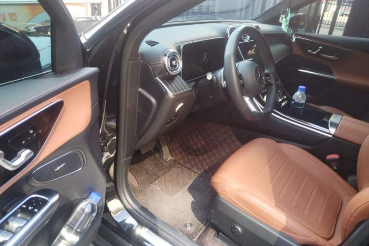 Used Mercedes-Benz GLC 2024 GLC 300 L 4MATIC Dynamic Edition 5-seater Driver Seat