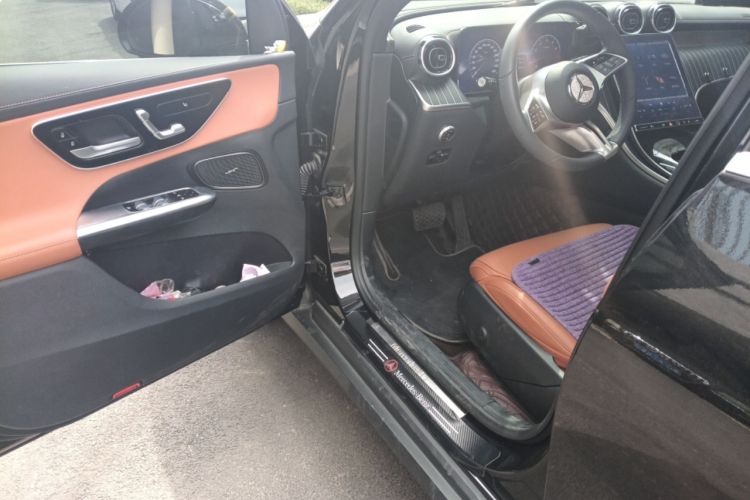 Used Mercedes-Benz GLC 2024 GLC 260 L 4MATIC Dynamic Edition 5-seater Driver Seat