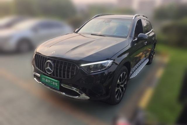 Used Mercedes-Benz GLC 2024 GLC 260 L 4MATIC Dynamic Edition 5-seater