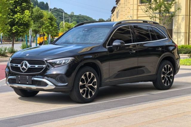 Used Mercedes-Benz GLC 2024 GLC 260 L 4MATIC Dynamic Edition 5-seater