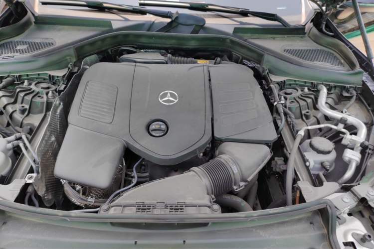 Used Mercedes-Benz GLC 2024 GLC 260 L 4MATIC Luxury Model 5 Seats Engine Bay