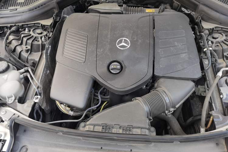 Used Mercedes-Benz GLC 2024 GLC 260 L 4MATIC Dynamic Edition 5-seater Engine Bay