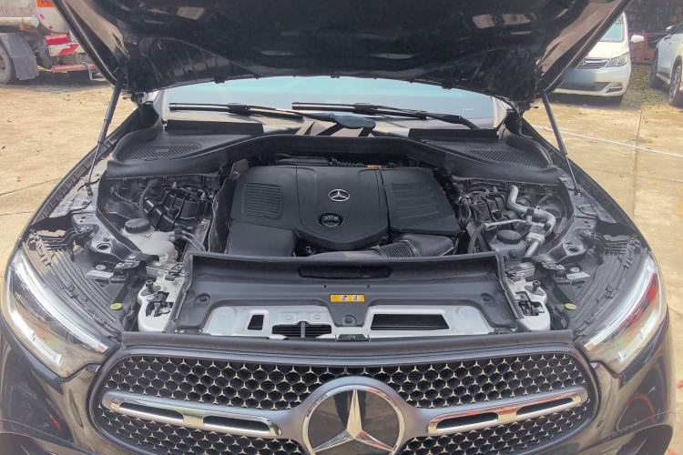 Used Mercedes-Benz GLC 2024 Refreshed GLC 300 L 4MATIC Dynamic Version 5 Seats Engine Bay