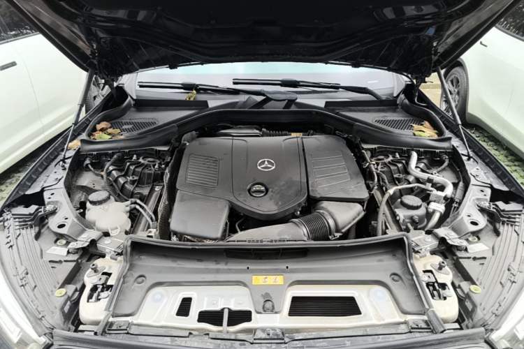 Used Mercedes-Benz GLC 2024 GLC 300 L 4MATIC Dynamic Edition 5-seater Engine Bay