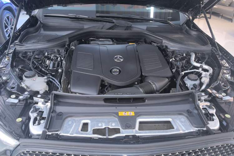 Used Mercedes-Benz GLC 2024 Refreshed GLC 300 L 4MATIC Dynamic Version 5 Seats Engine Bay